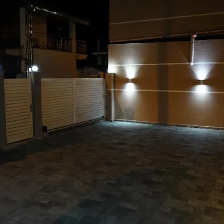 Garden アパート Shkodër